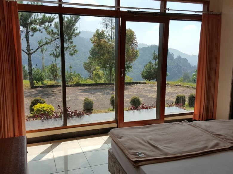 Villa Argapuri Resort In Jungle