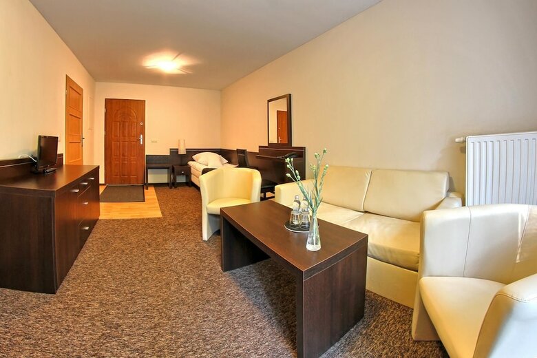 Hotel Zacisze W Turawie