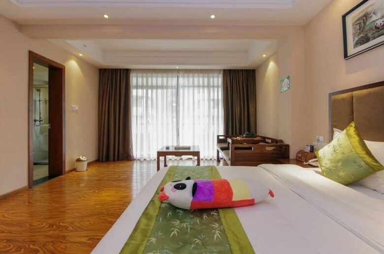 Panda Prince Hotel