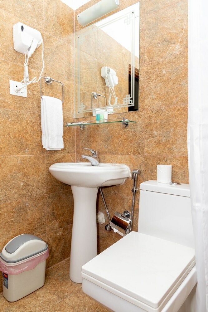 Hotel Mukhum International