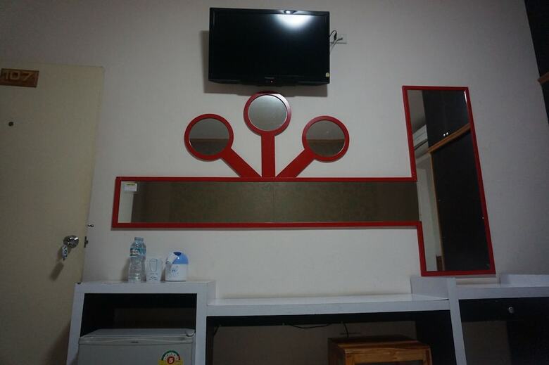 Wetsawat Place Hotel