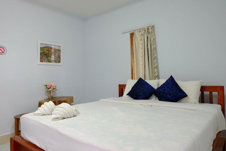 Hotel Natchar Resort