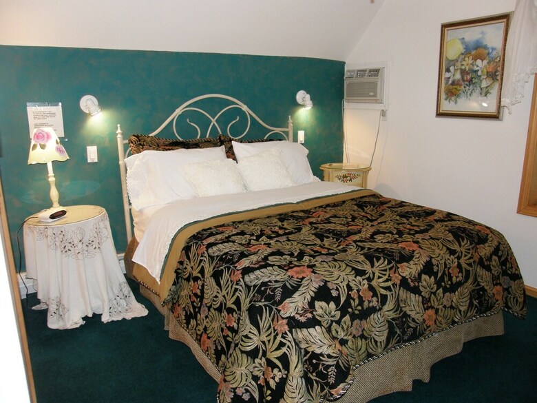 Bed & Breakfast Berkshire Mountain House