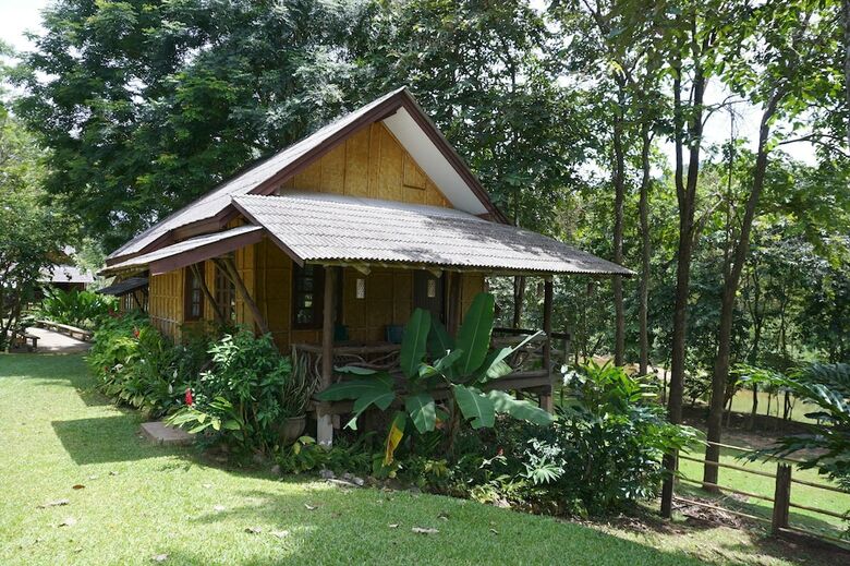 Hotel Donsak Orchid Resort