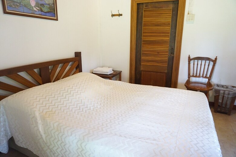 Hotel Donsak Orchid Resort