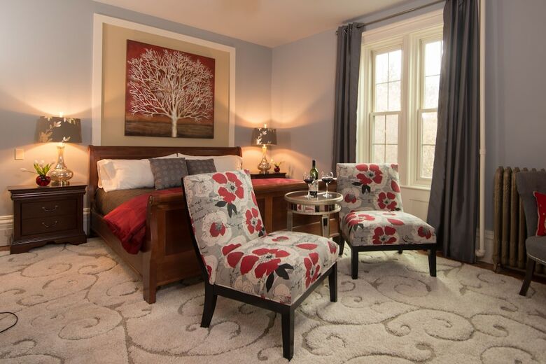 Bed & Breakfast Gothic Eves Inn And Spa
