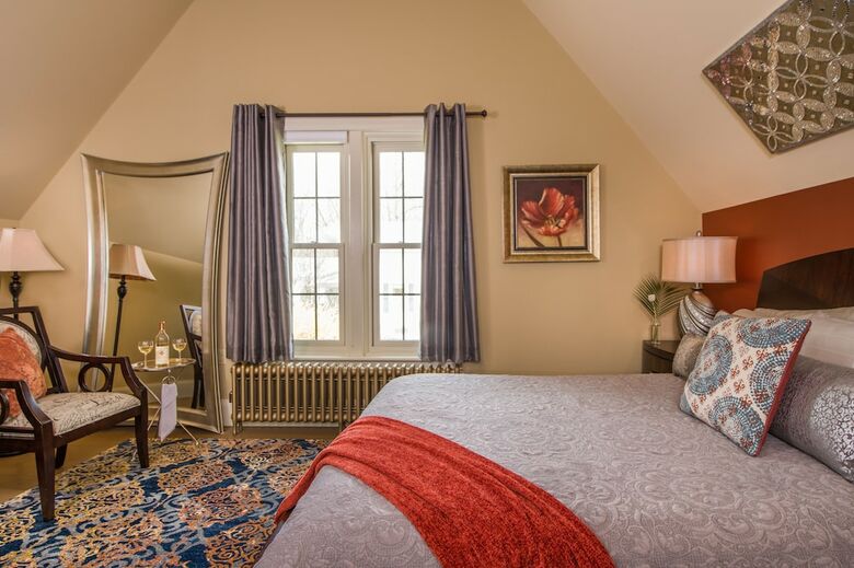 Bed & Breakfast Gothic Eves Inn And Spa