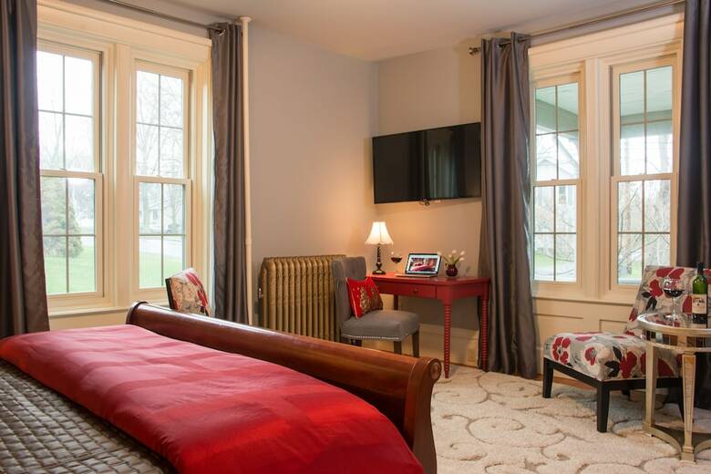 Bed & Breakfast Gothic Eves Inn And Spa