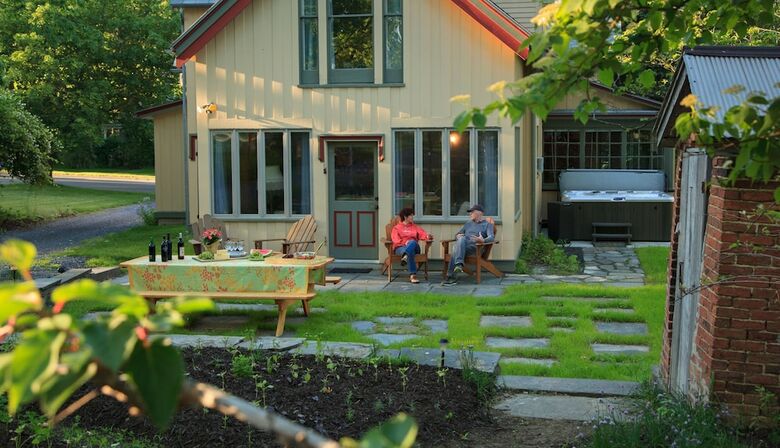 Bed & Breakfast Gothic Eves Inn And Spa
