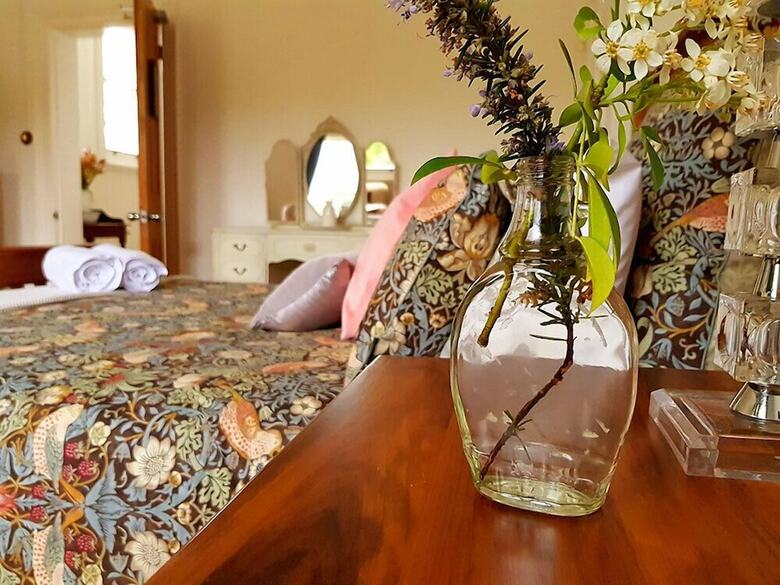 Bed & Breakfast Cygnet Old Bank B & B Cafe & Gift Store
