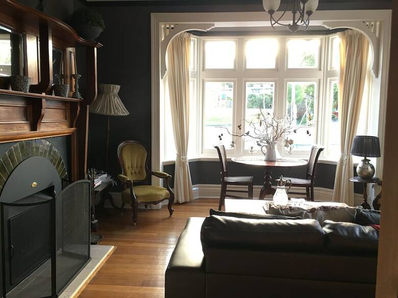 Bed & Breakfast Cygnet Old Bank B & B Cafe & Gift Store