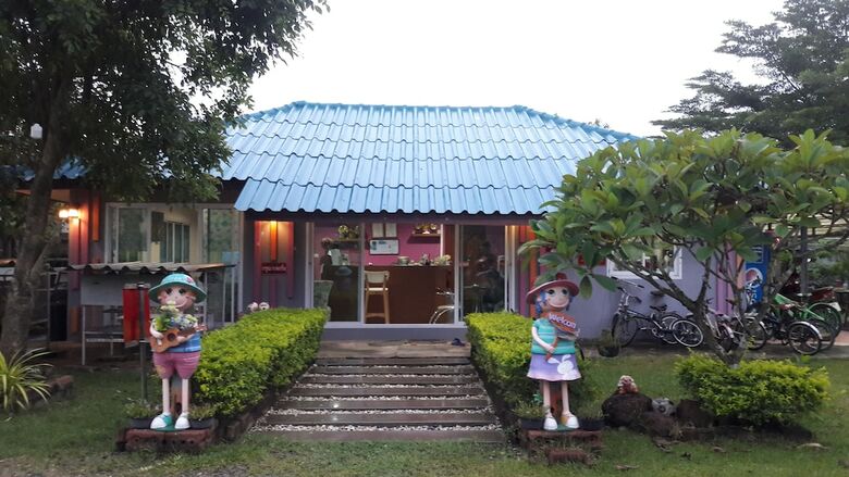 Hotel Madoony Resort