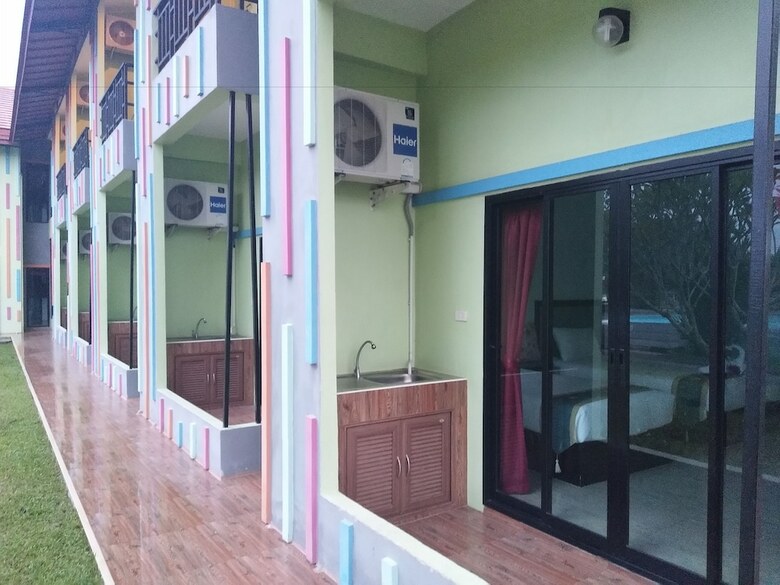 Hotel Madoony Resort