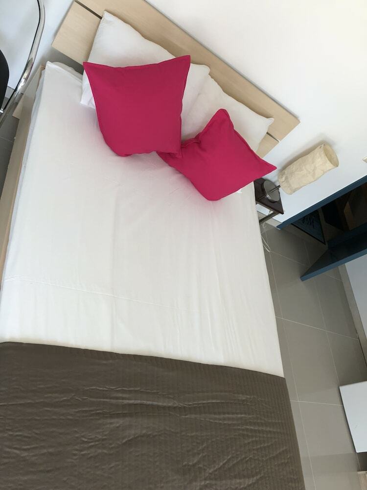 Hostal Be Hostel