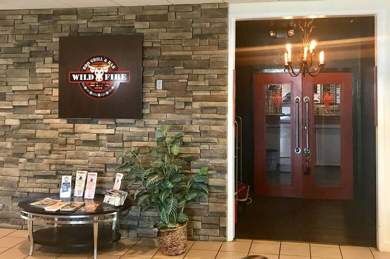 Oyo Hotel Dundee By Crystal Lake