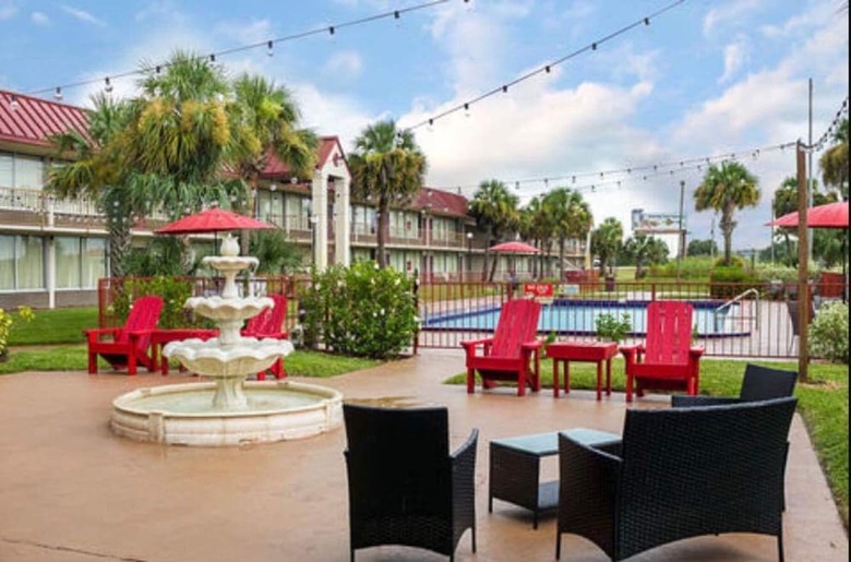 Oyo Hotel Dundee By Crystal Lake