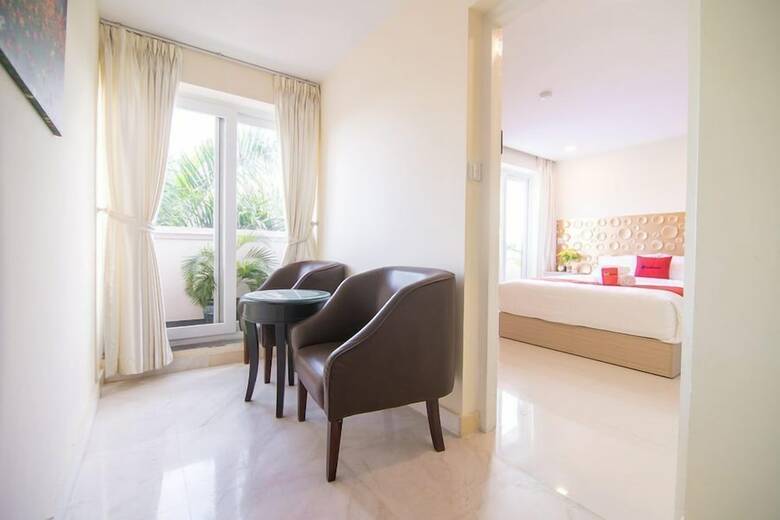 Palms Garden Hotel Near Secc