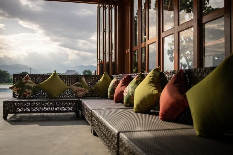 Hotel Doi Inthanon Riverside Resort
