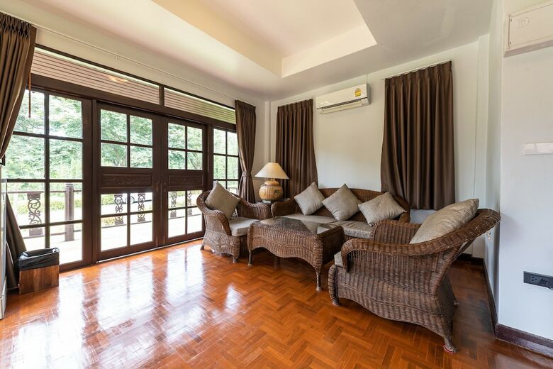 Hotel Doi Inthanon Riverside Resort