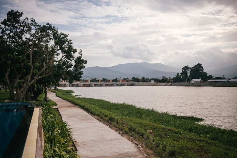 Hotel Doi Inthanon Riverside Resort