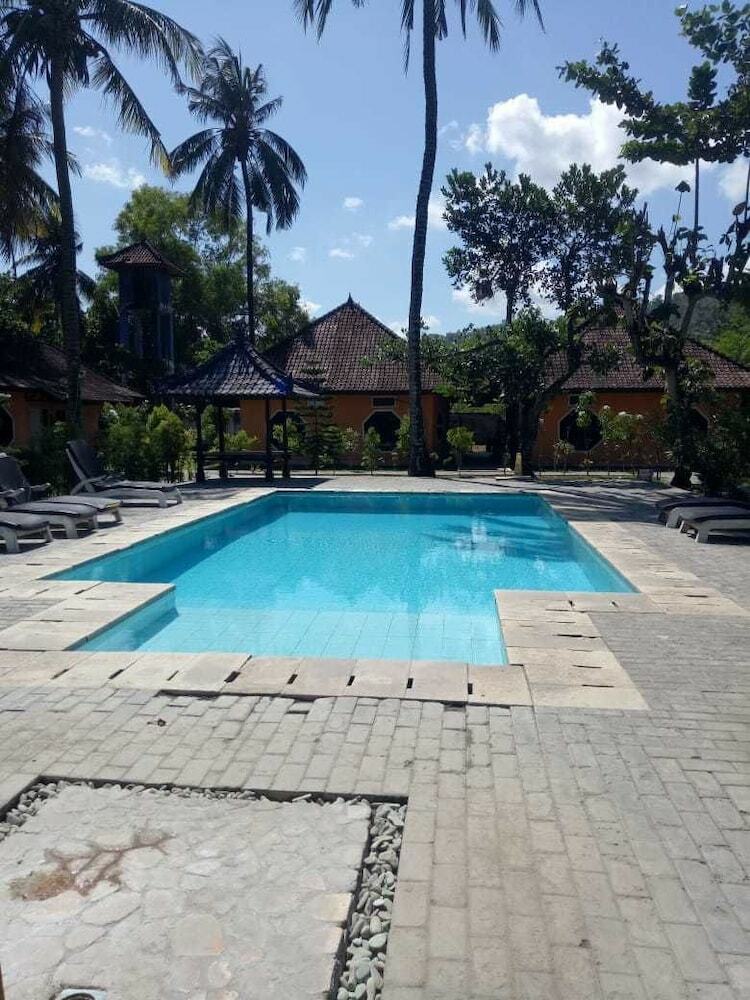 Purnama Beach Hotel Lombok