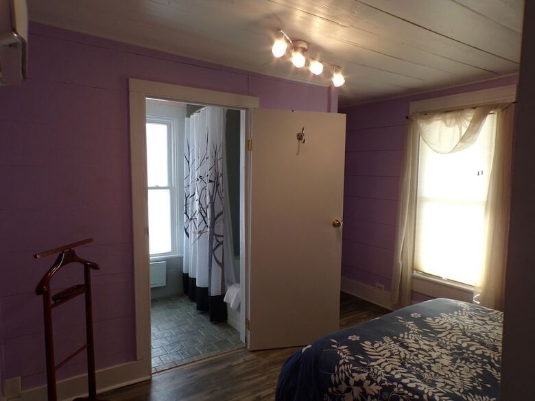 Memory Lane Bed And Breakfast