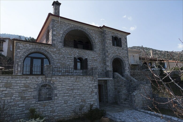 Villa Stone Mansion Anavryti