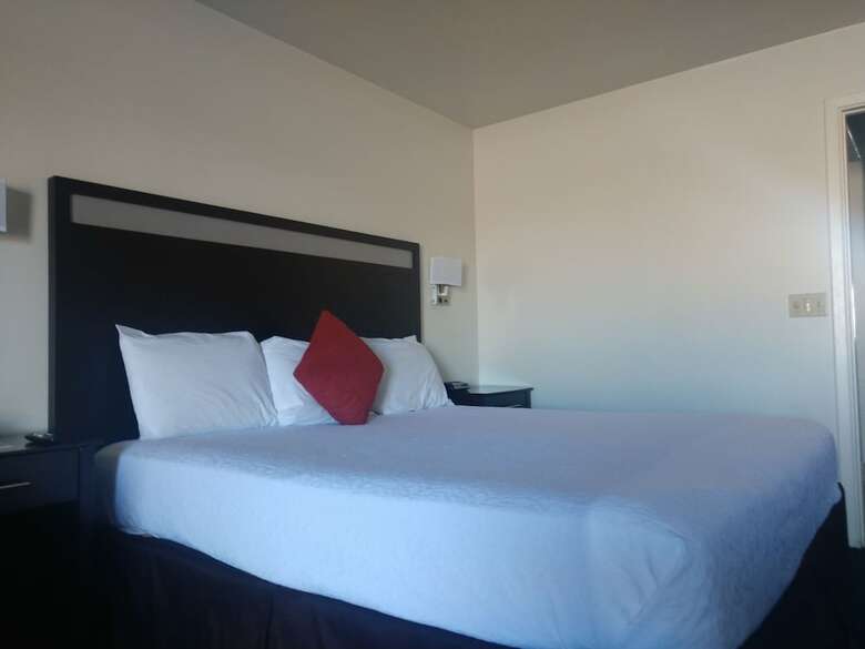 Windemere Hotel And Conference Center