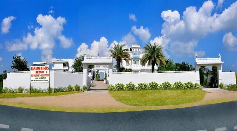 Hotel Narayan Niwas Resort
