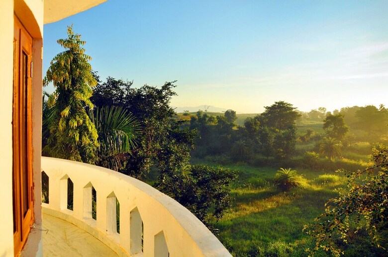 Hotel Narayan Niwas Resort