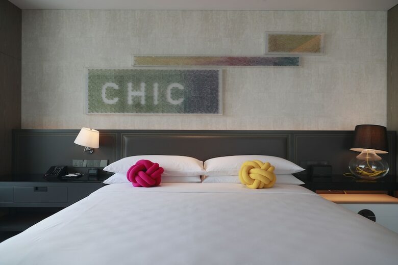 Renaissance Hangzhou Northeast Hotel