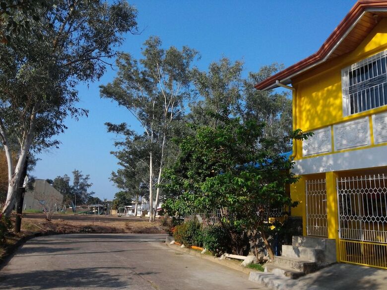 Hotel Yellow House Vacation Rental