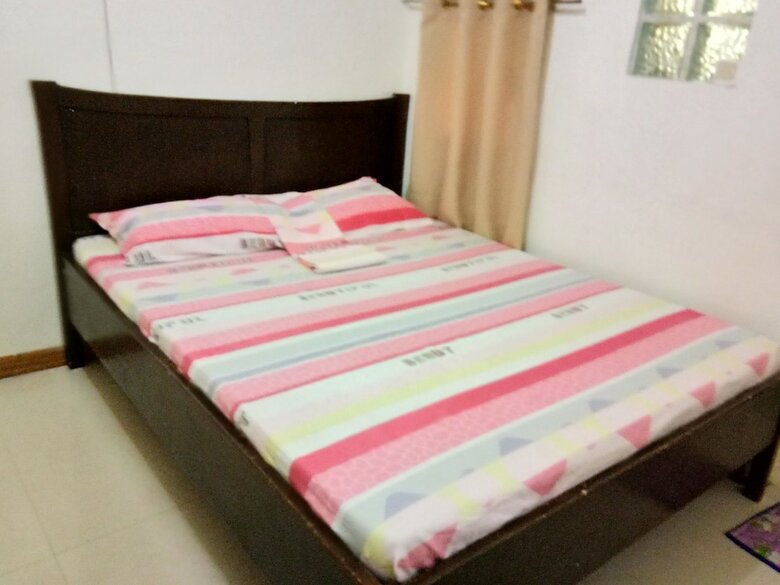 Hotel Yellow House Vacation Rental