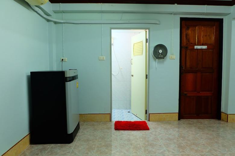 Hotel Chotiphan Apartment