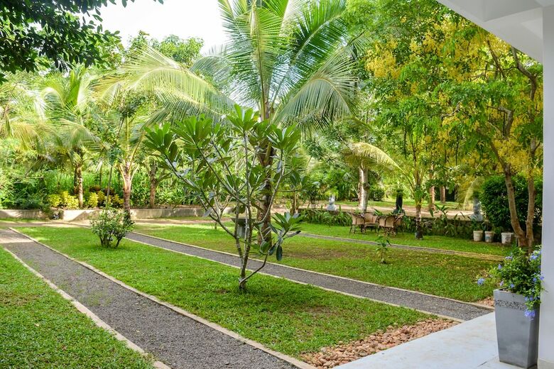 Calluna Hotel Tangalle