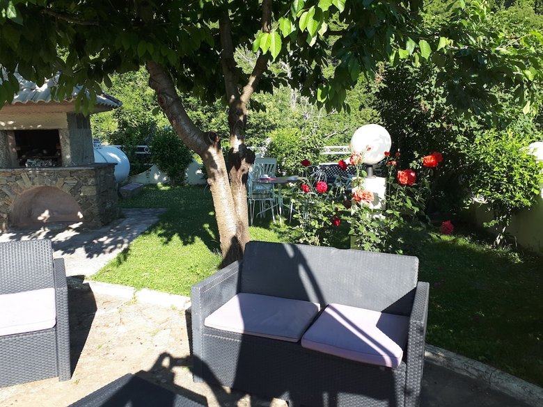 Hotel Chambres D'h�tes Villa Emmony