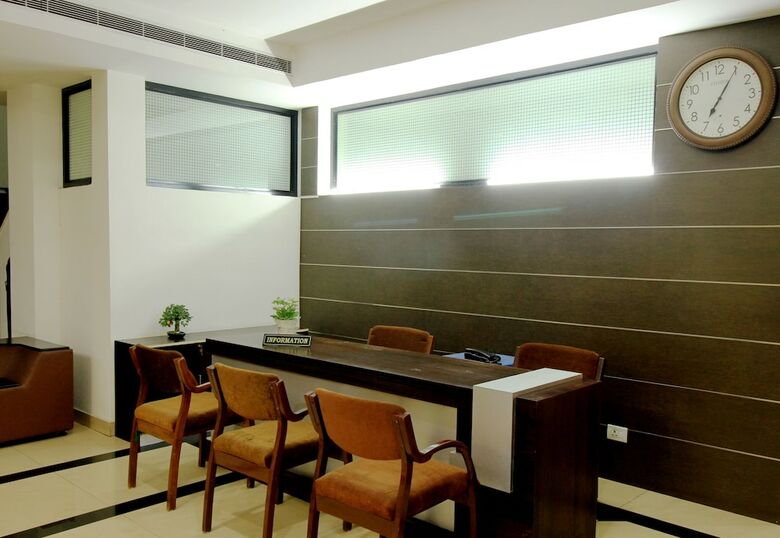 Hotel Xaviers Residency