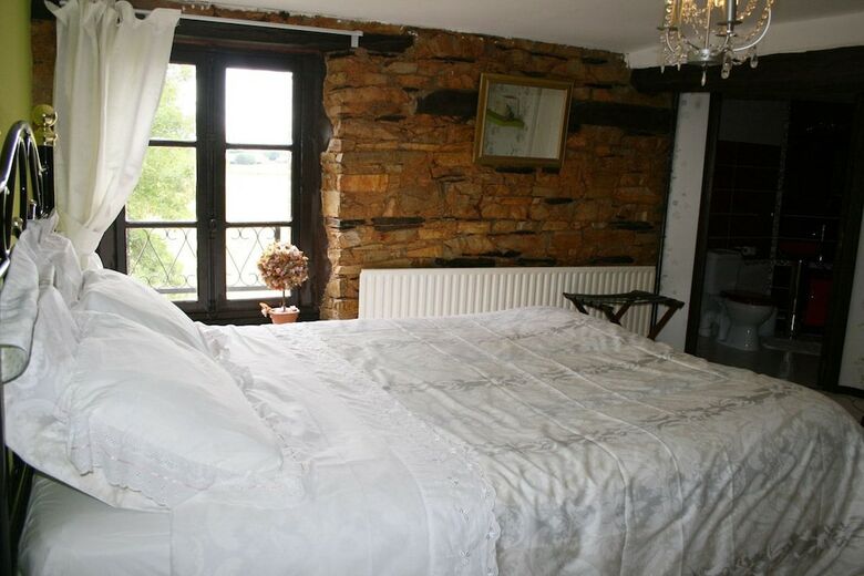 Bed & Breakfast Chambres D Hotes Moulin de Chere