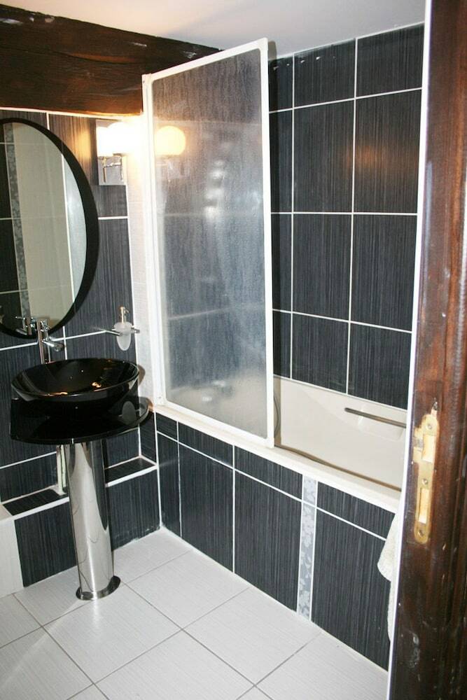 Bed & Breakfast Chambres D Hotes Moulin de Chere