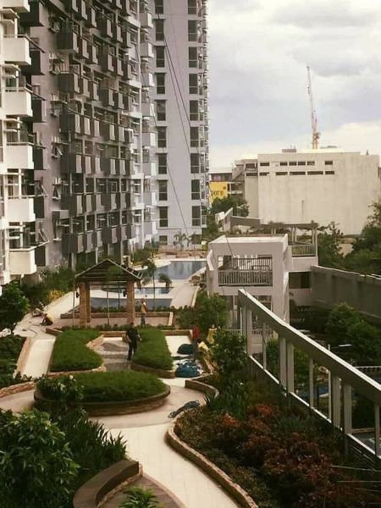 Cubao Manhattanheights Unit 5h Tower C