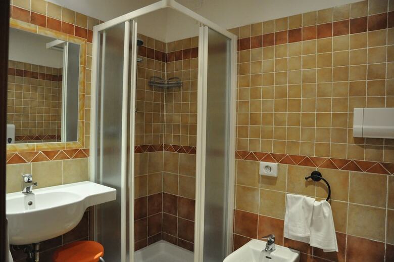Hotel Trattoria Mingaren Albergo