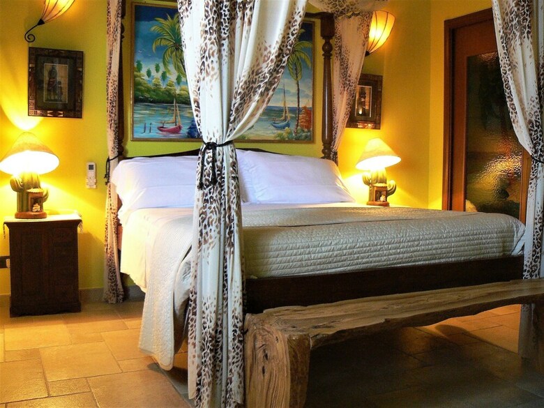 B&B Antigua