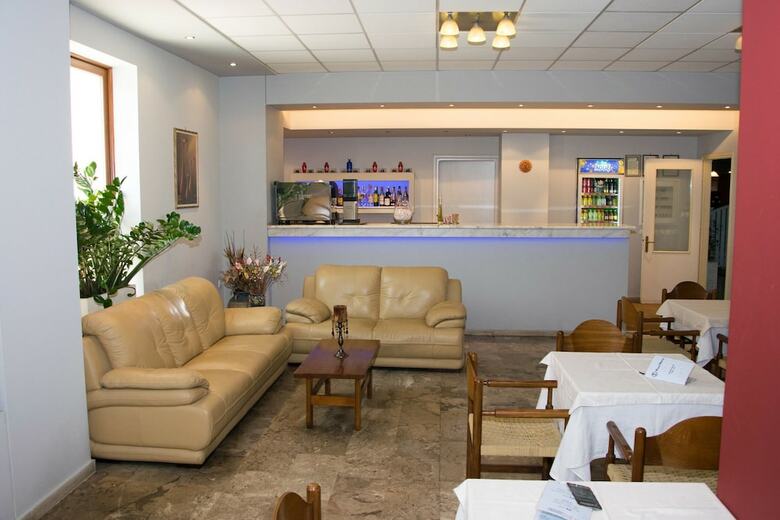 Hotel Telis