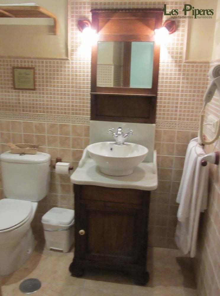 Apartamentos Tur�sticos Les Piperes