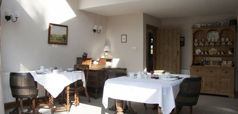 Bed & Breakfast Larkrise Cottage