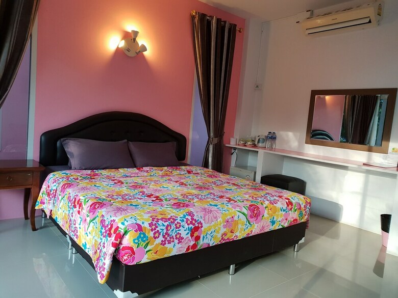 Hotel Baan Suan  Meetang Resort