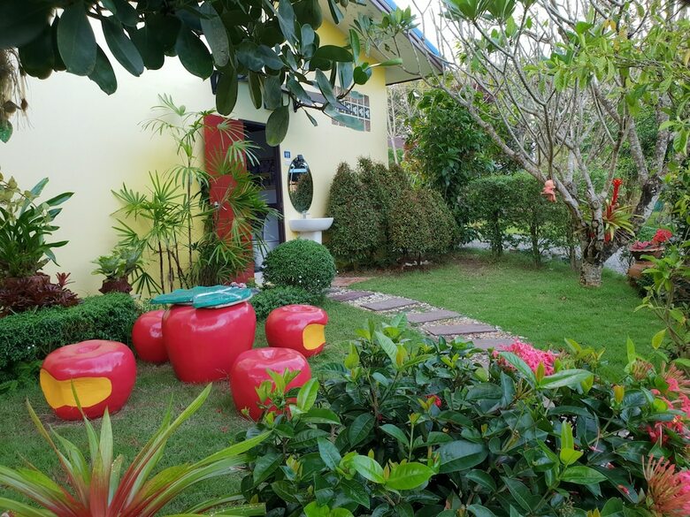 Hotel Baan Suan  Meetang Resort