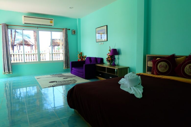 Hotel Colour Beach Resort