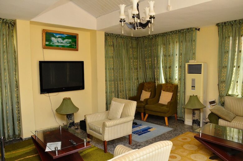Hotel Yanna Lodge