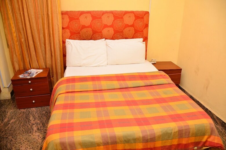 Hotel Yanna Lodge